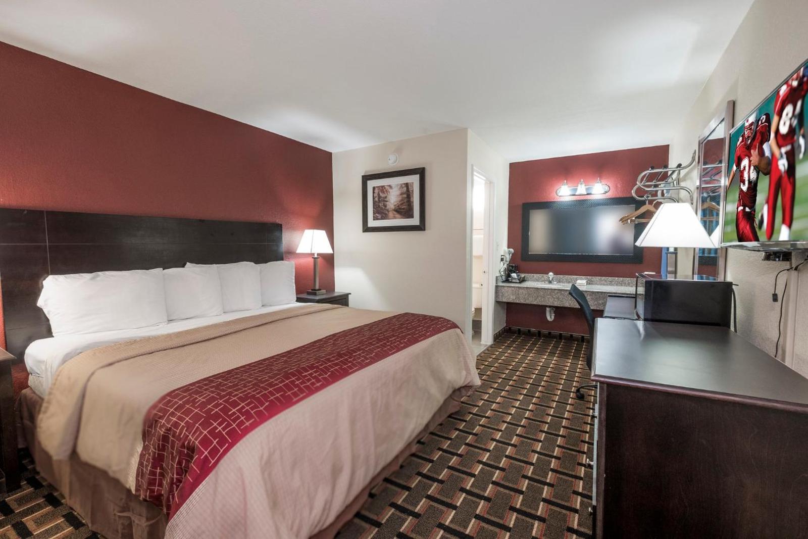 Red Roof Inn Mobile - Midtown
